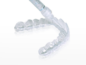 Teeth whitening gel